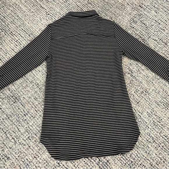 Shannon passero, Halsey Shacket, black and gray stripe, size medium - Picture 4 of 9